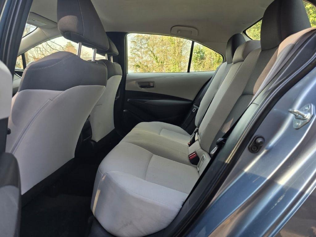 Toyota Corolla LE 2022