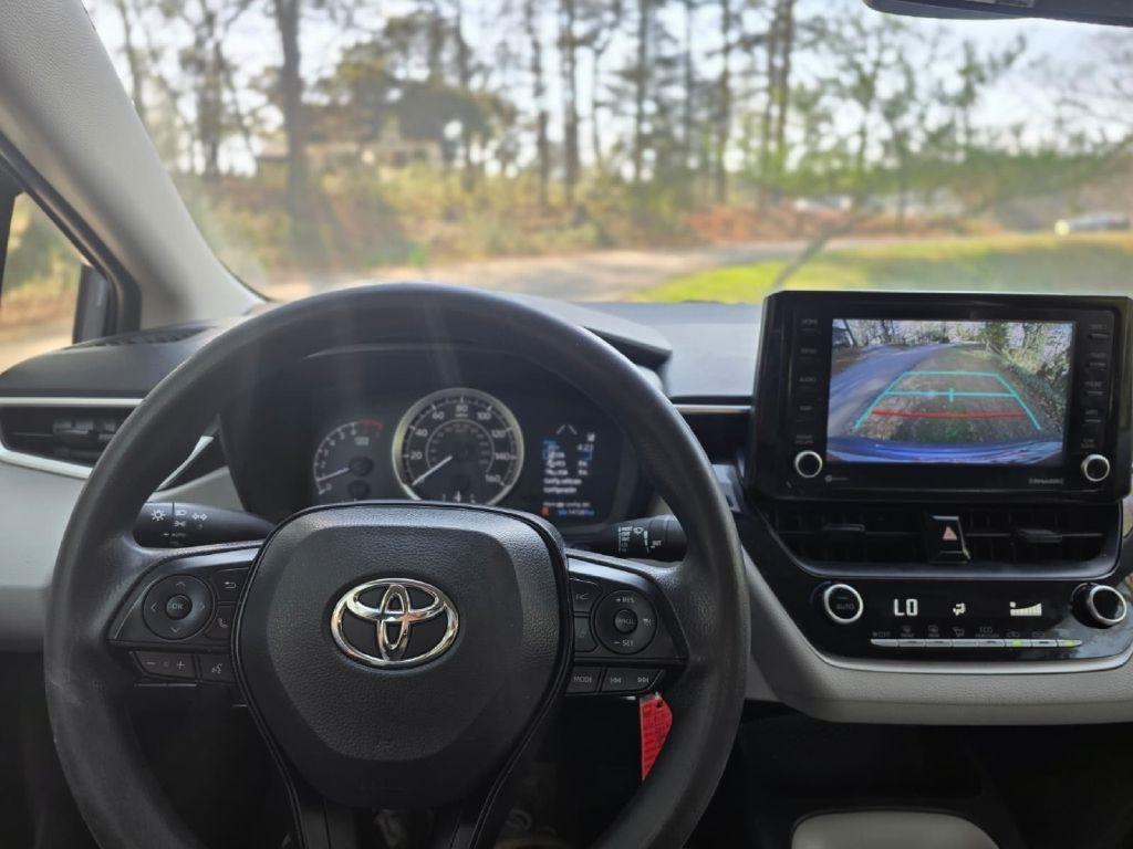 Toyota Corolla LE 2022