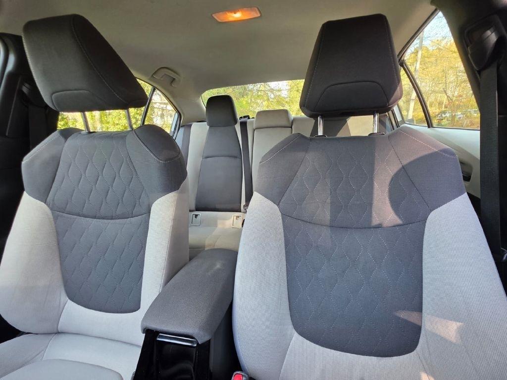 Toyota Corolla LE 2022