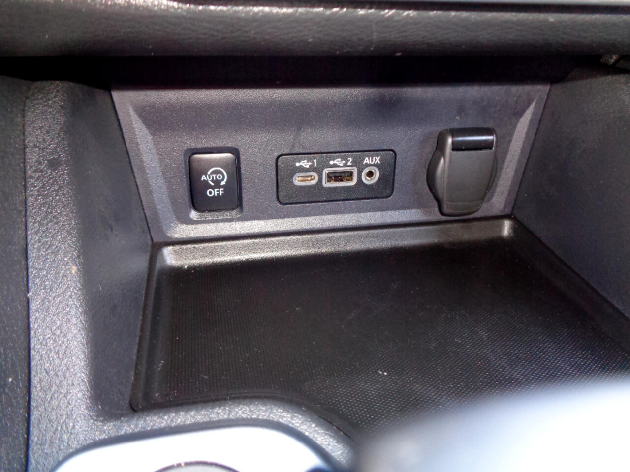 Nissan Sentra SV 2024