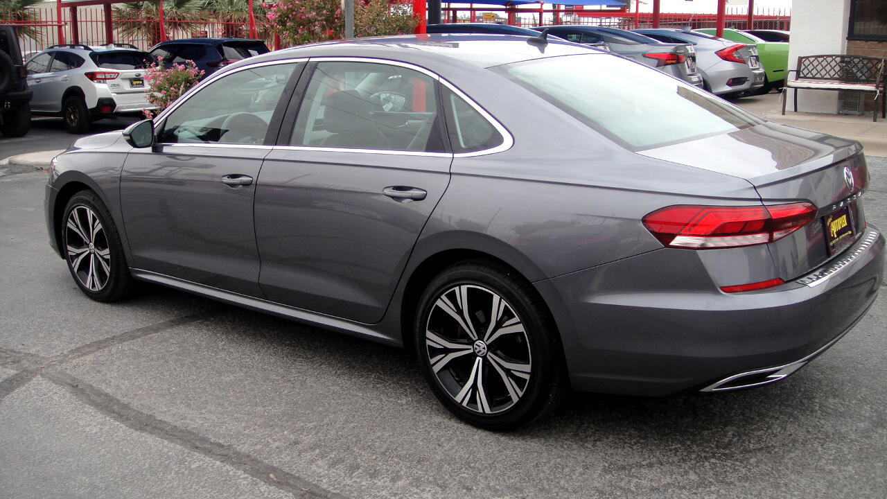 Volkswagen Passat SE 2021