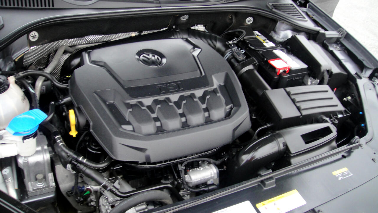 Volkswagen Passat SE 2021
