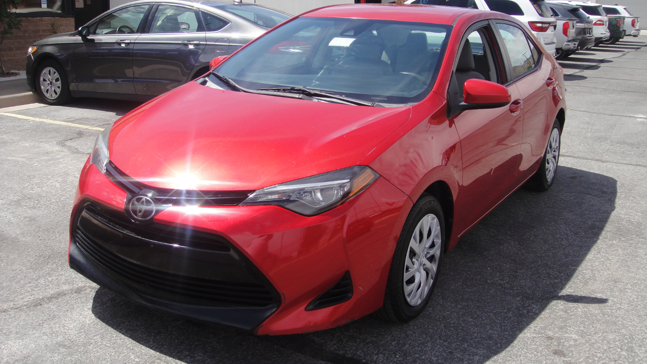 Toyota Corolla LE CVT 2018