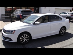 2018 Volkswagen JETTA SE 