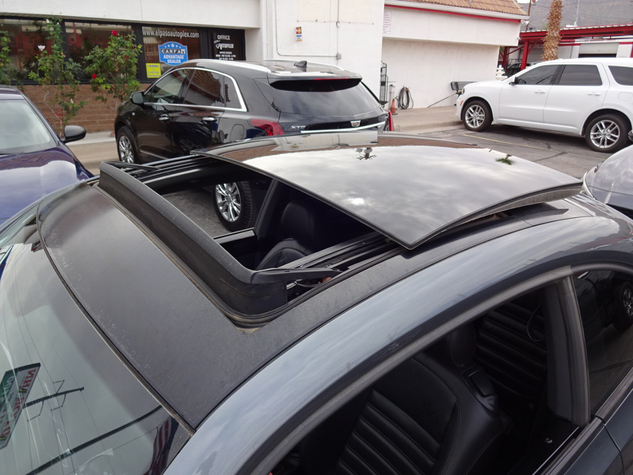 Volkswagen Beetle 2.0T Turbo 2012