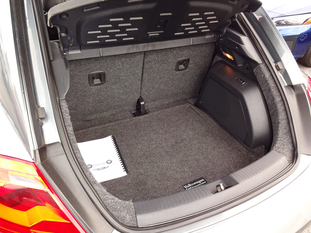 Volkswagen Beetle 2.0T Turbo 2012