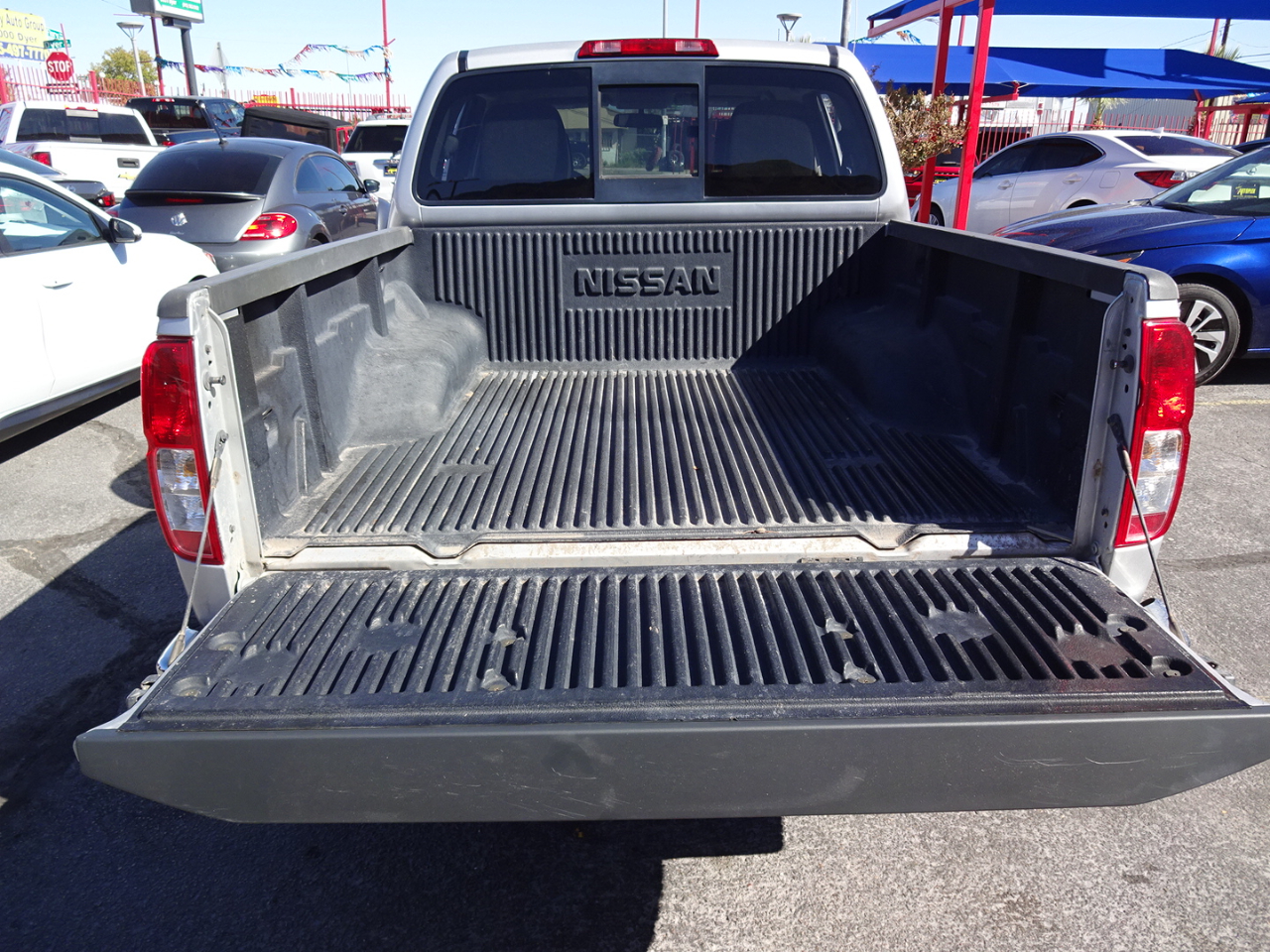 Nissan Frontier  2016