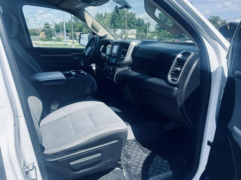 RAM 1500 Big Horn Quad Cab 4WD 2019
