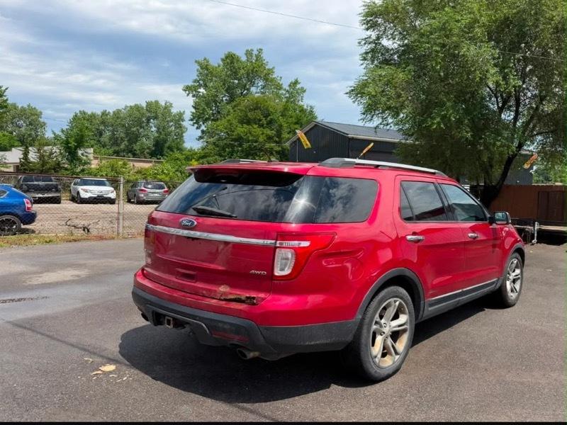 Ford Explorer Limited 4WD 2012