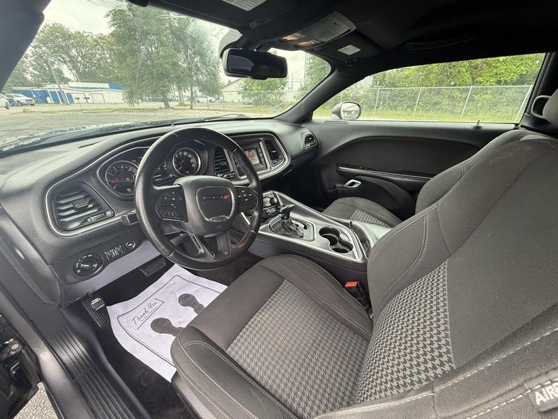 Dodge Challenger SXT 2016