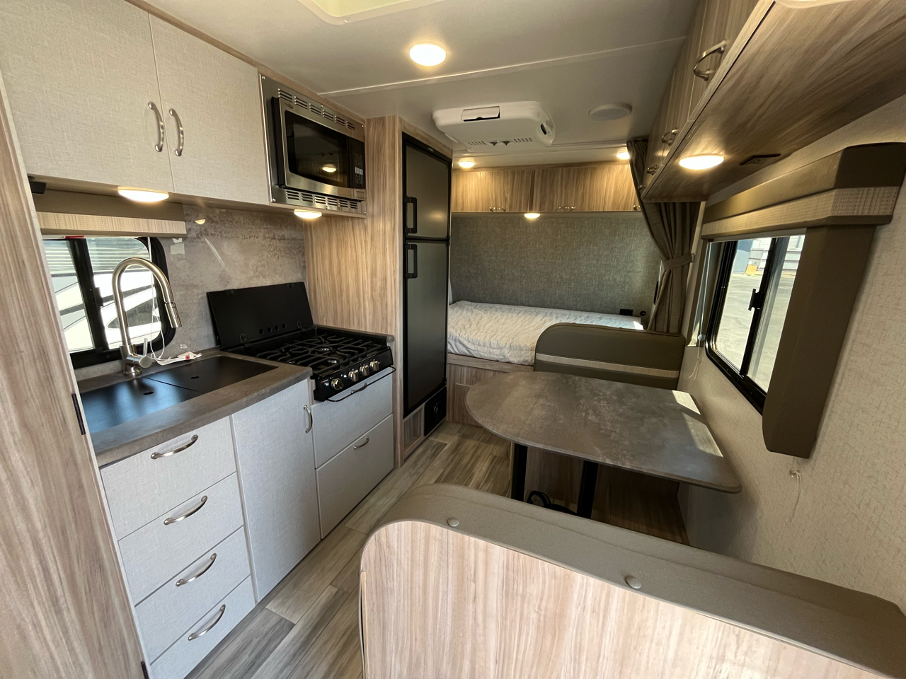 Winnebago Micro Minnie  2022 Winnebago Micro Minnie  2022