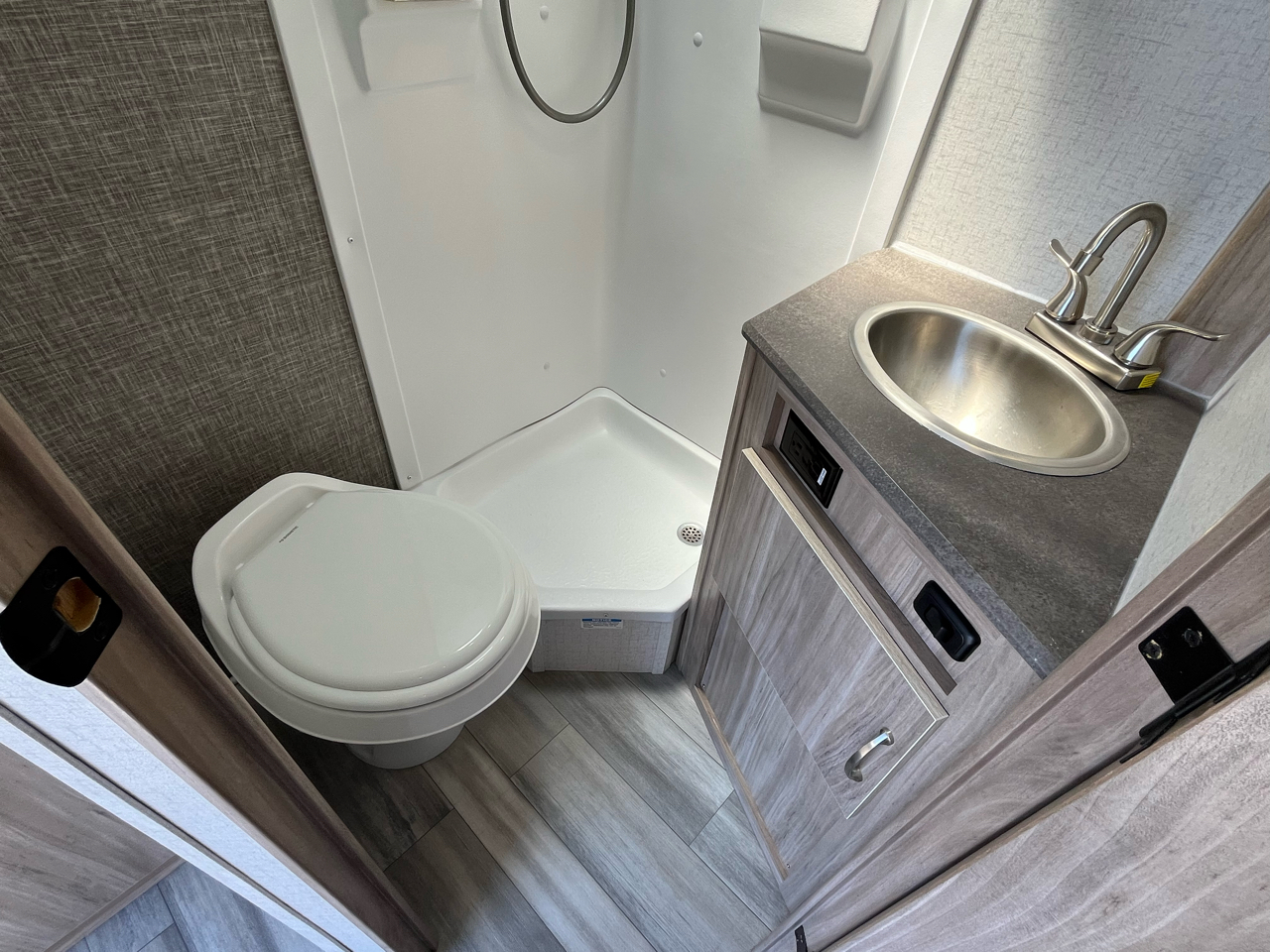 Winnebago Micro Minnie  2022 Winnebago Micro Minnie  2022