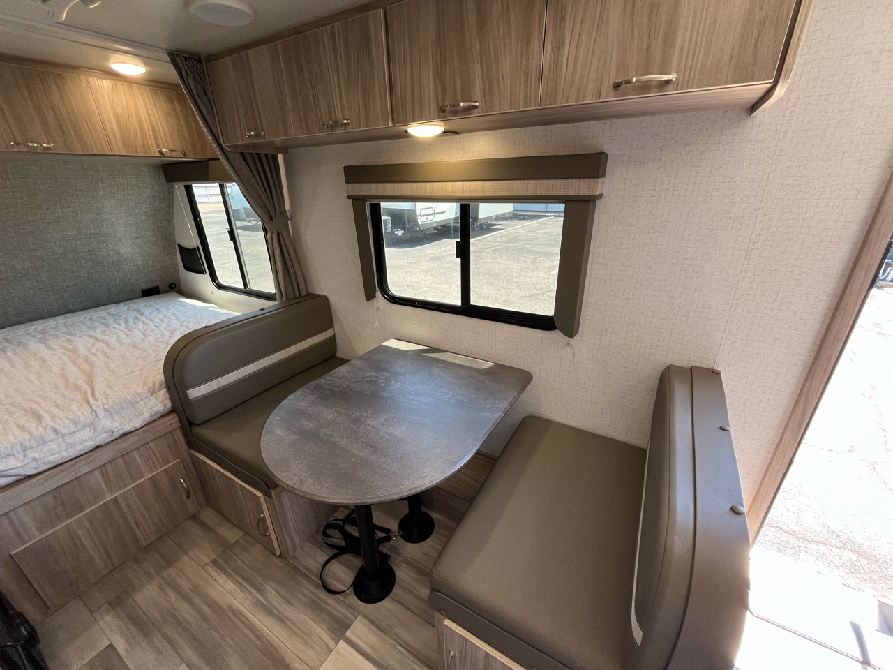 Winnebago Micro Minnie  2022 Winnebago Micro Minnie  2022