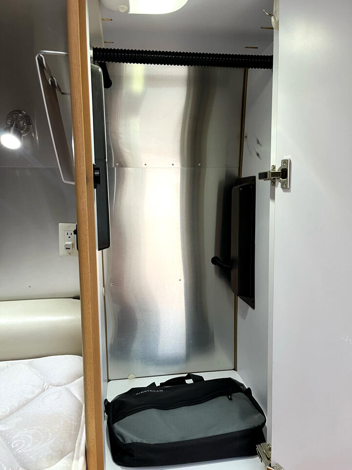 Airstream Flying Cloud  2012 Airstream Flying Cloud  2012