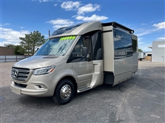 2021 Leisure Travel U24MB  2021 Leisure Travel U24MB