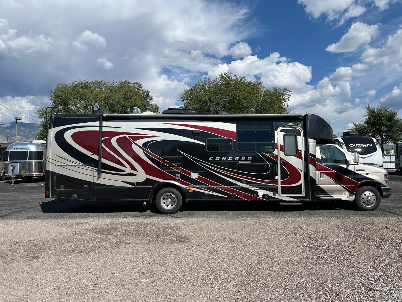 Coachmen Concord  2016 Coachmen Concord  2016