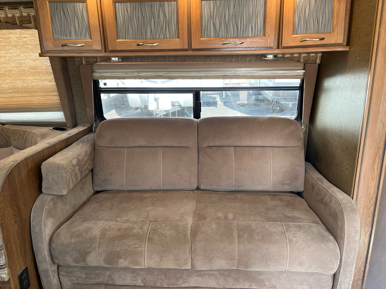 Coachmen Concord  2016 Coachmen Concord  2016