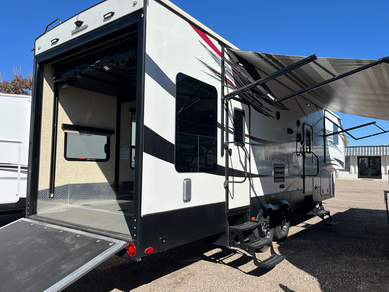 Keystone Fusion Impact Toy Hauler  2016 Keystone Fusion Impact Toy Hauler  2016