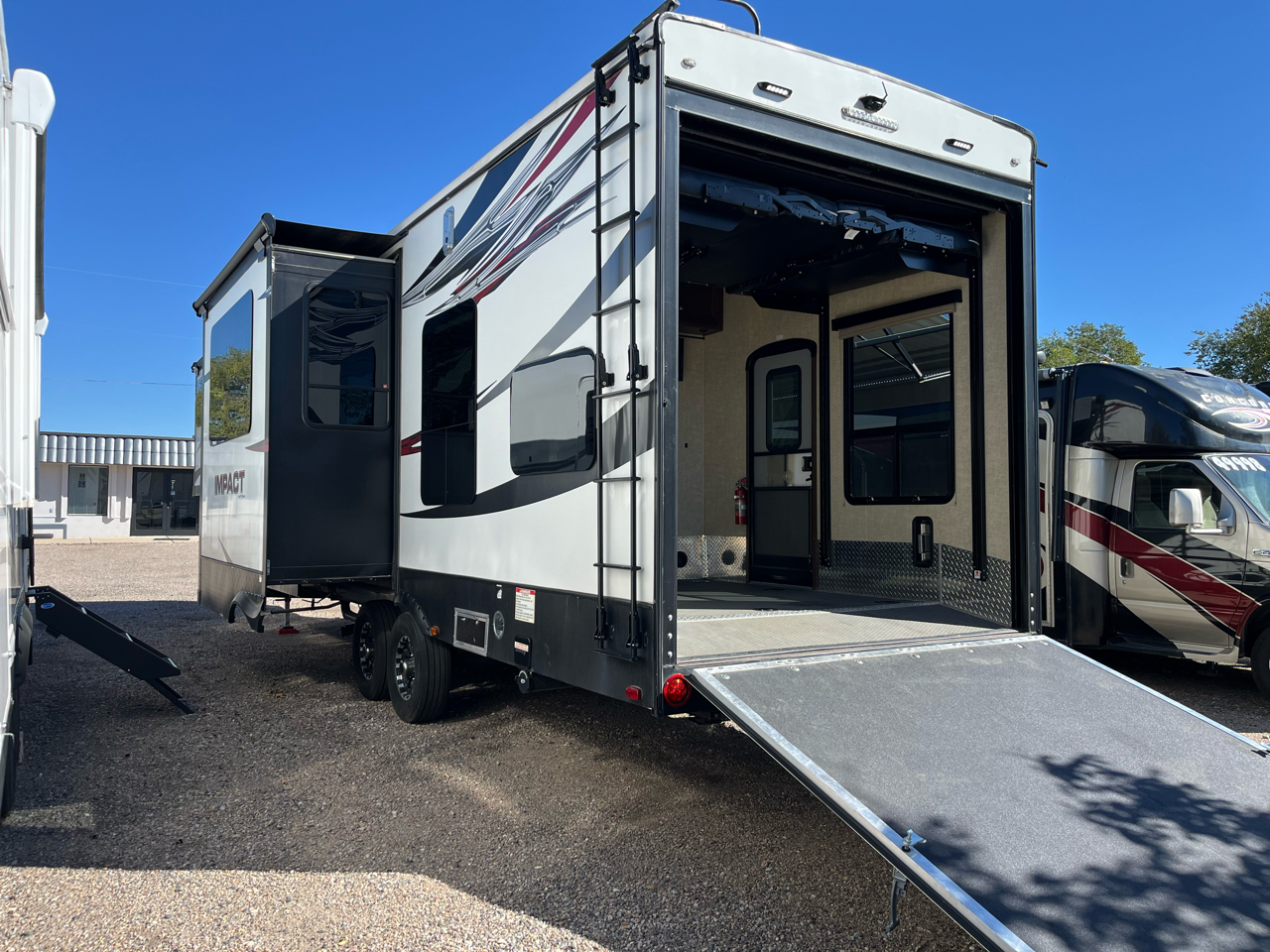 Keystone Fusion Impact Toy Hauler  2016 Keystone Fusion Impact Toy Hauler  2016