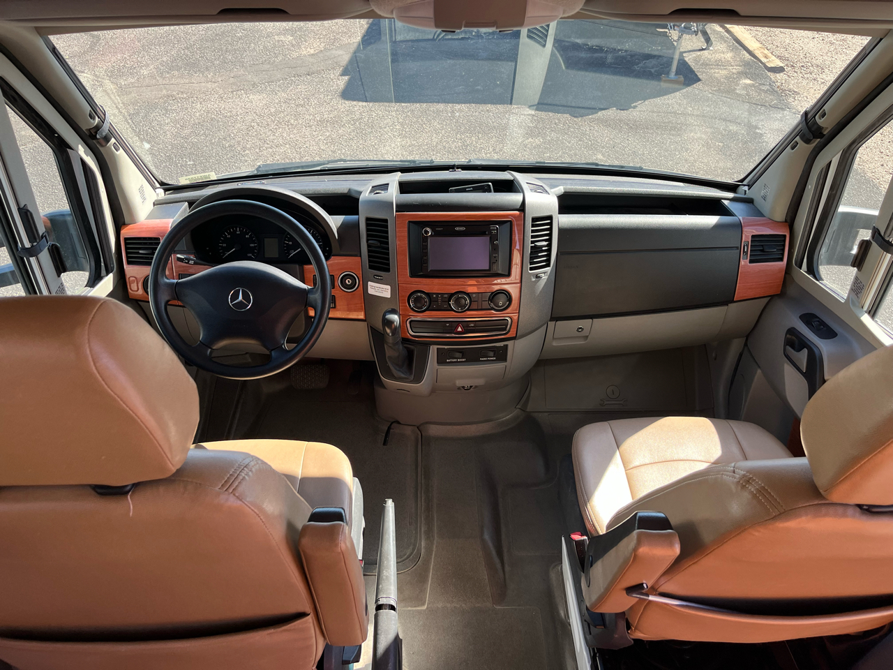 Itasca Navion  2011 Itasca Navion  2011