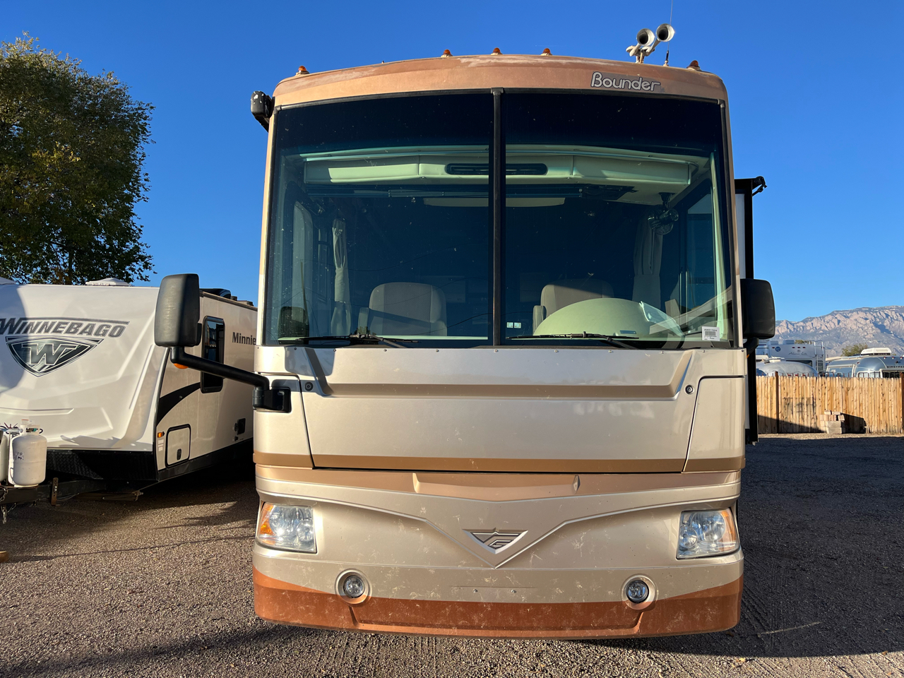 Fleetwood Bounder  2006