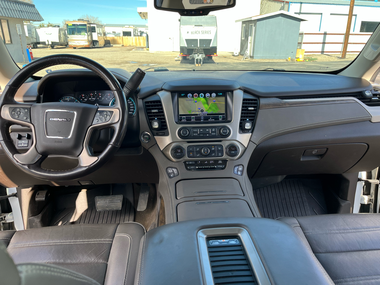 GMC Yukon XL Denali 4WD 2018