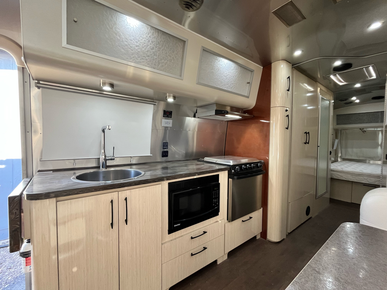 Airstream International  2017