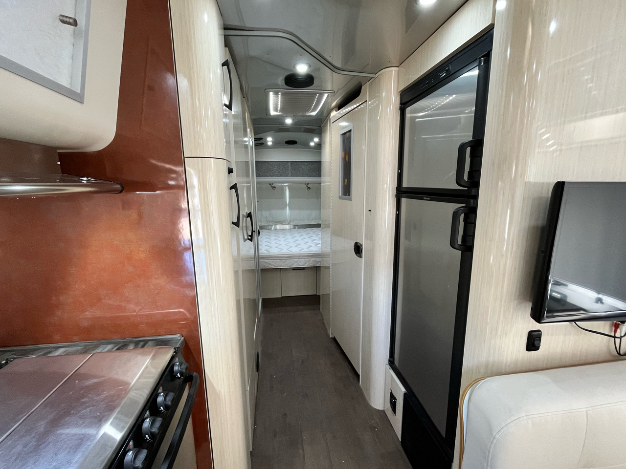 Airstream International  2017