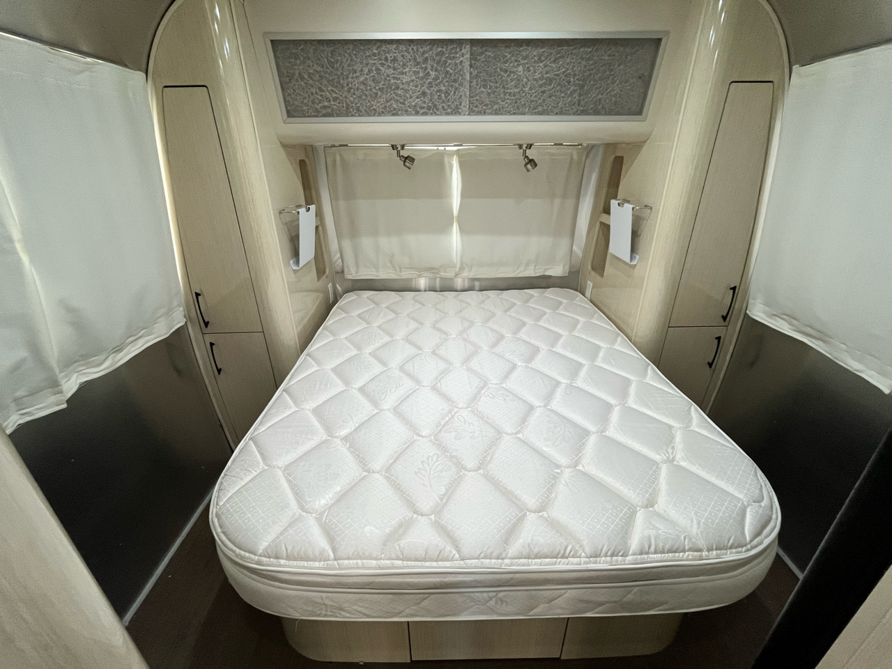 Airstream International  2017