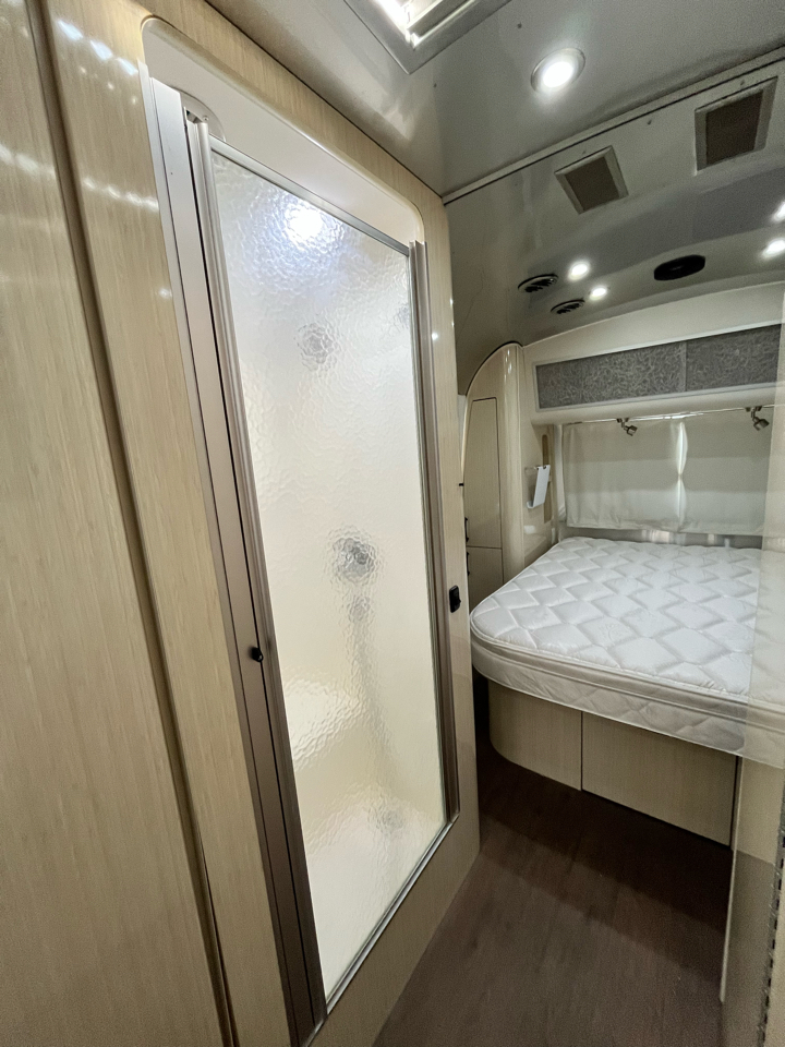 Airstream International  2017