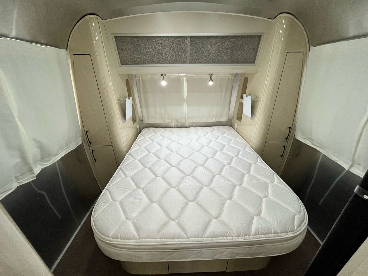 Airstream International  2017