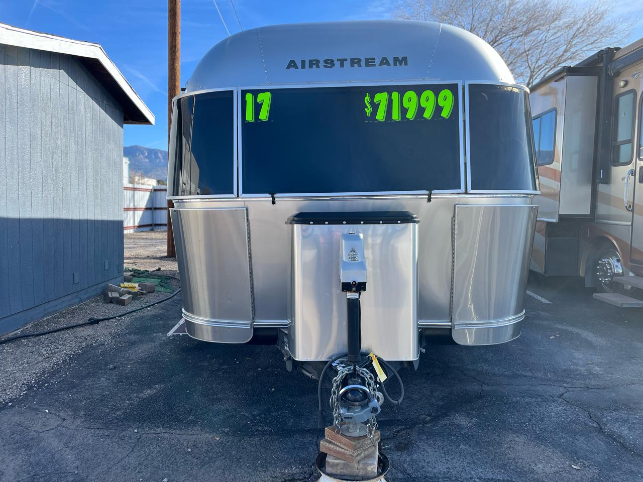 Airstream International  2017