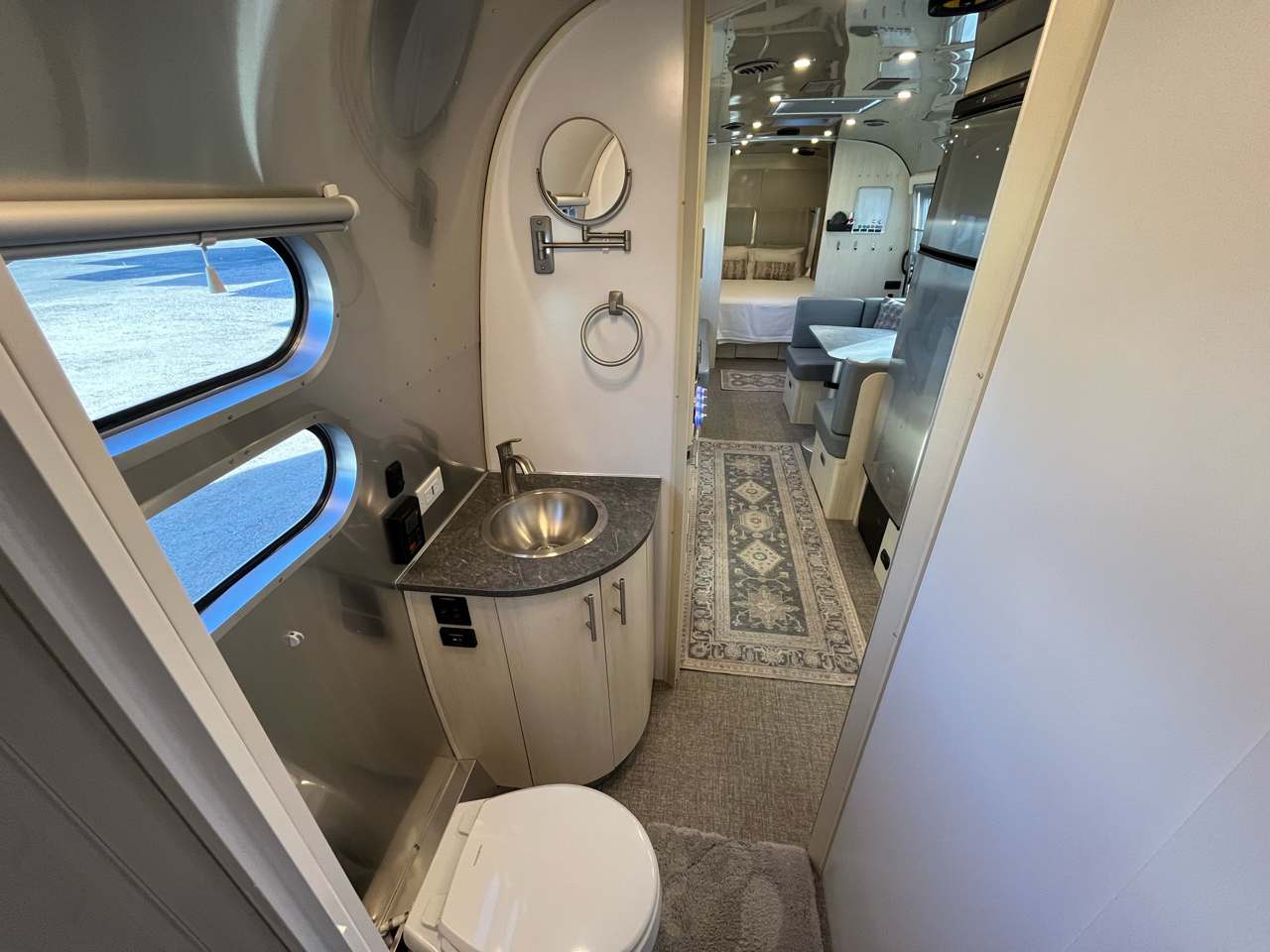 Airstream Flying Cloud  2022