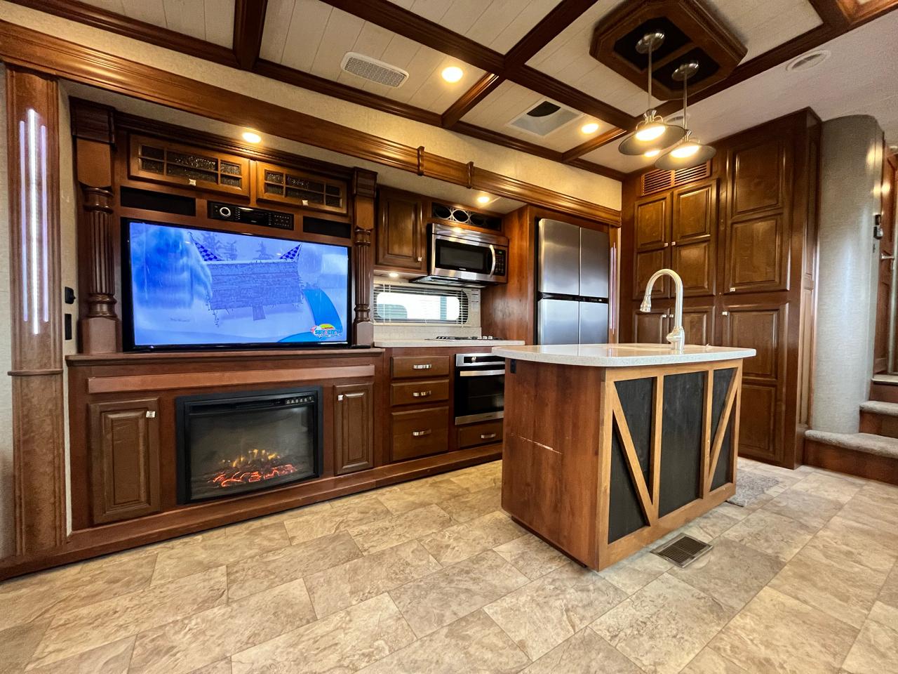 Heartland Bighorn  2018