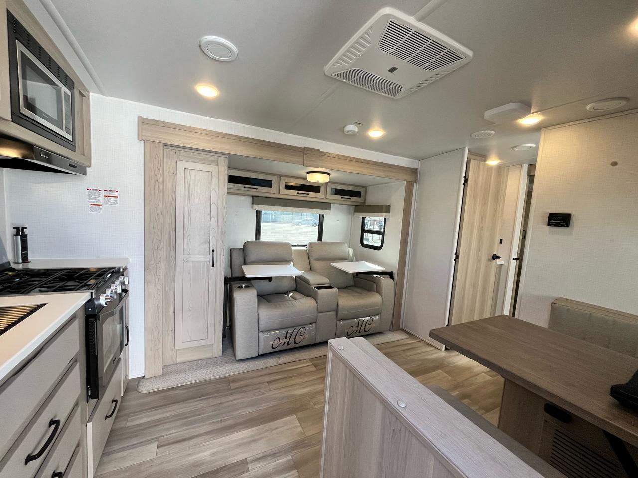 Forest River Flagstaff  2024