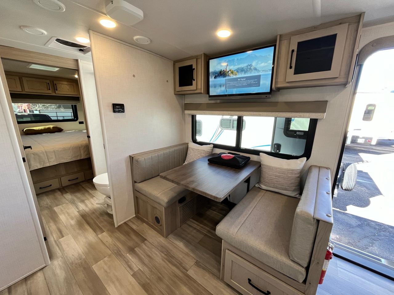 Forest River Flagstaff  2024