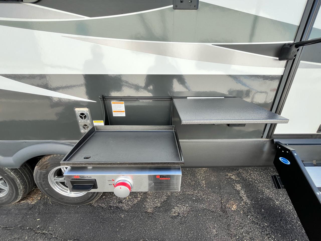 Forest River Flagstaff  2024