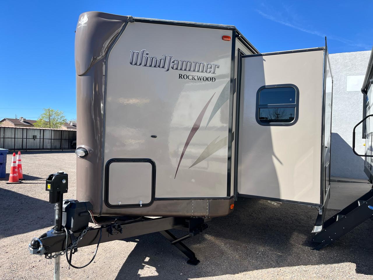 Rockwood Windjammer  2015