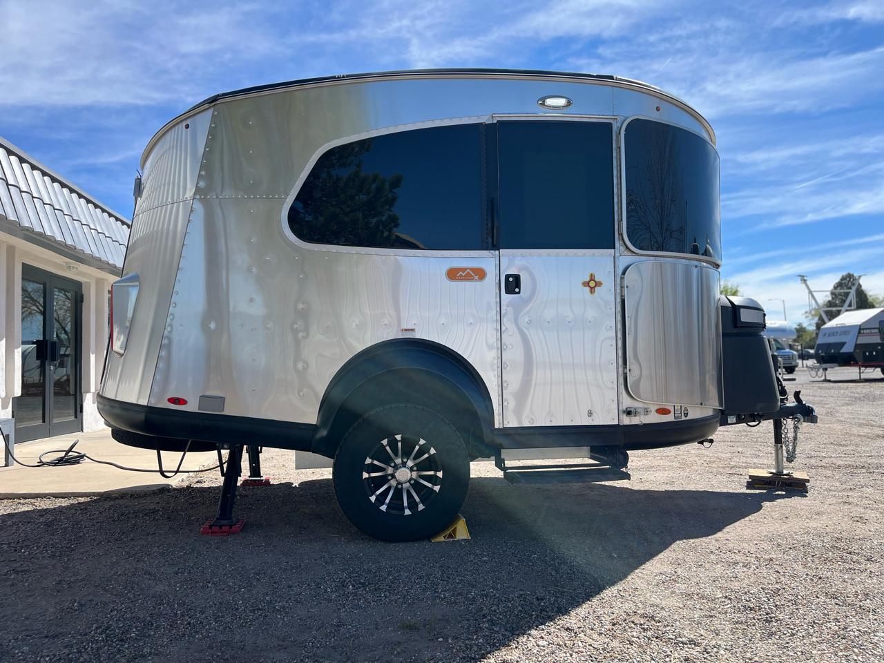 Airstream Basecamp  2021