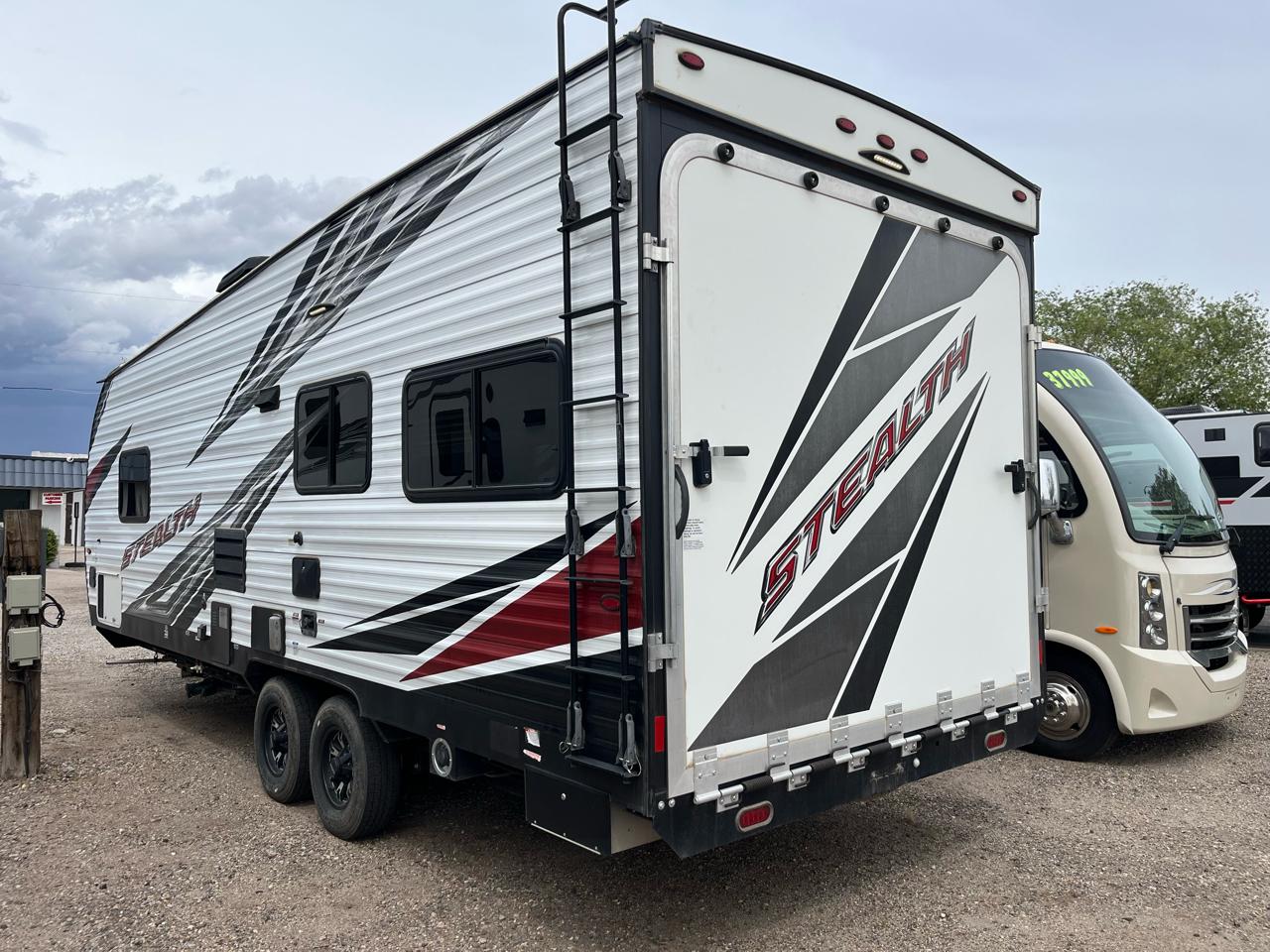 Forest River STEALTH  2018