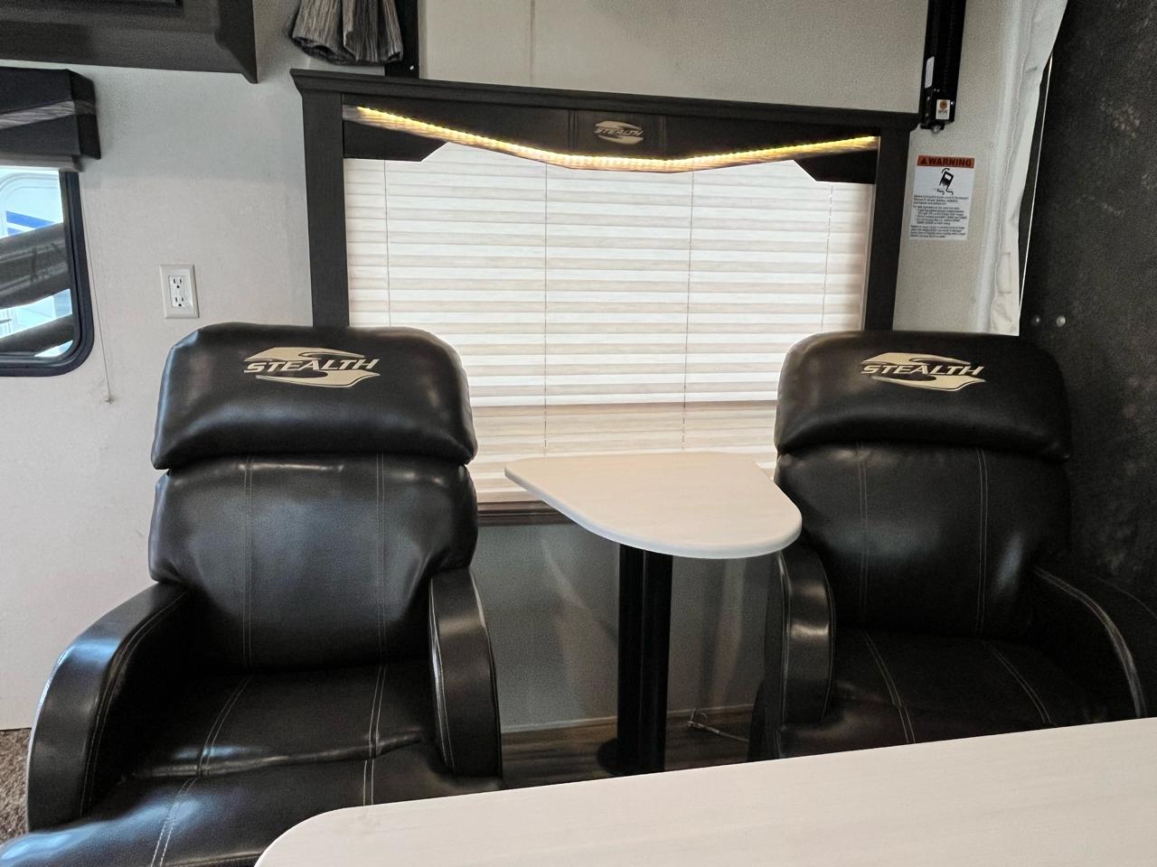 Forest River STEALTH  2018