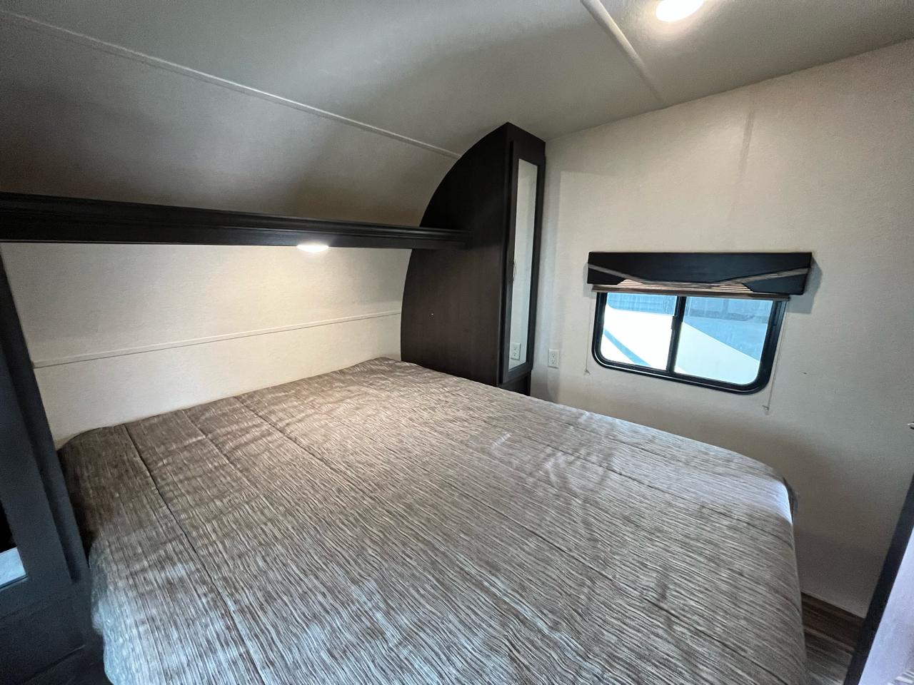 Forest River STEALTH  2018