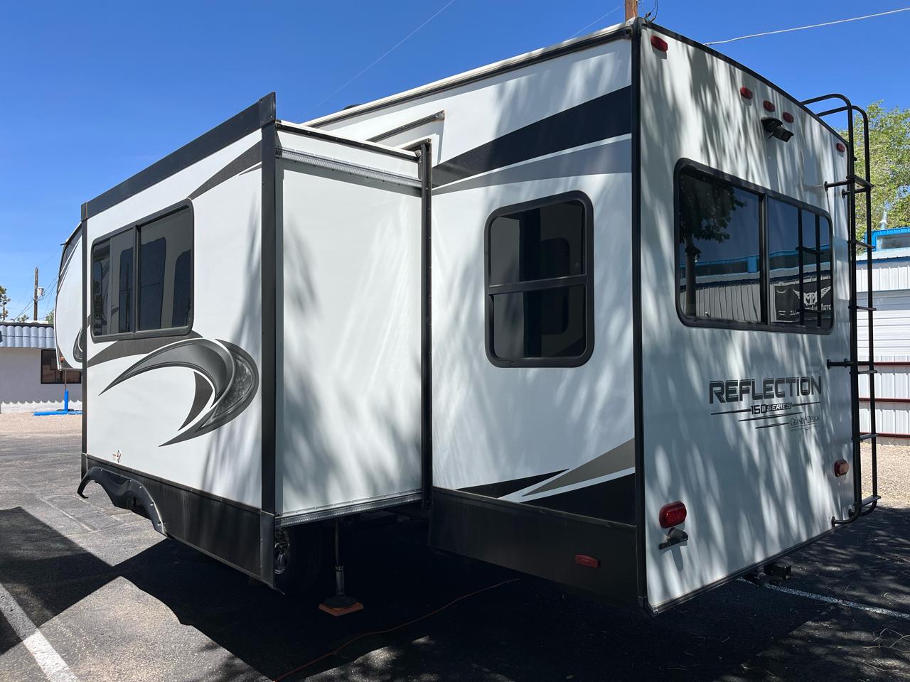 Grand Design Reflection  2020