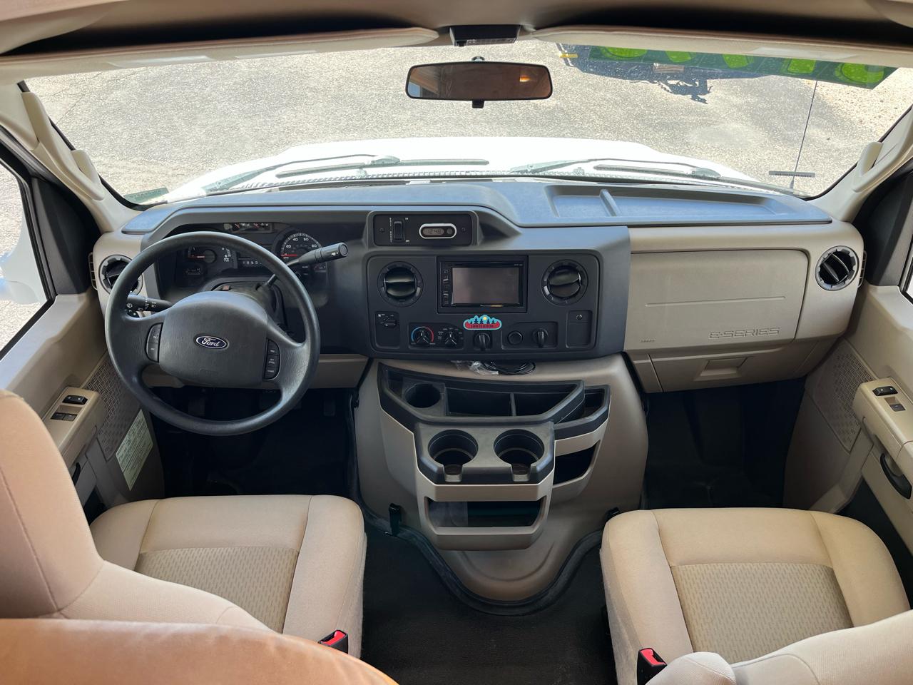 Winnebago Minnie Winnie  2017