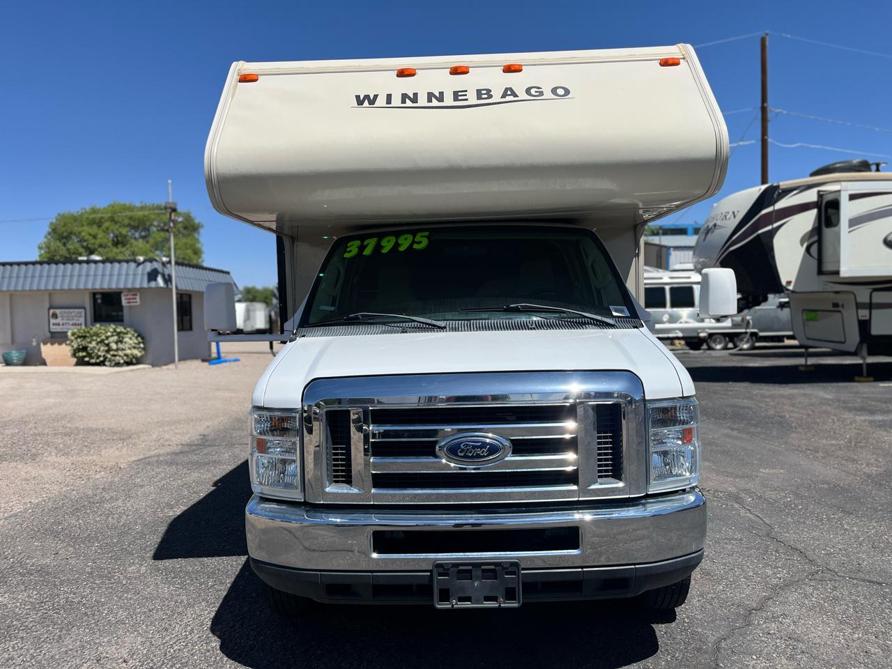 Winnebago Minnie Winnie  2017
