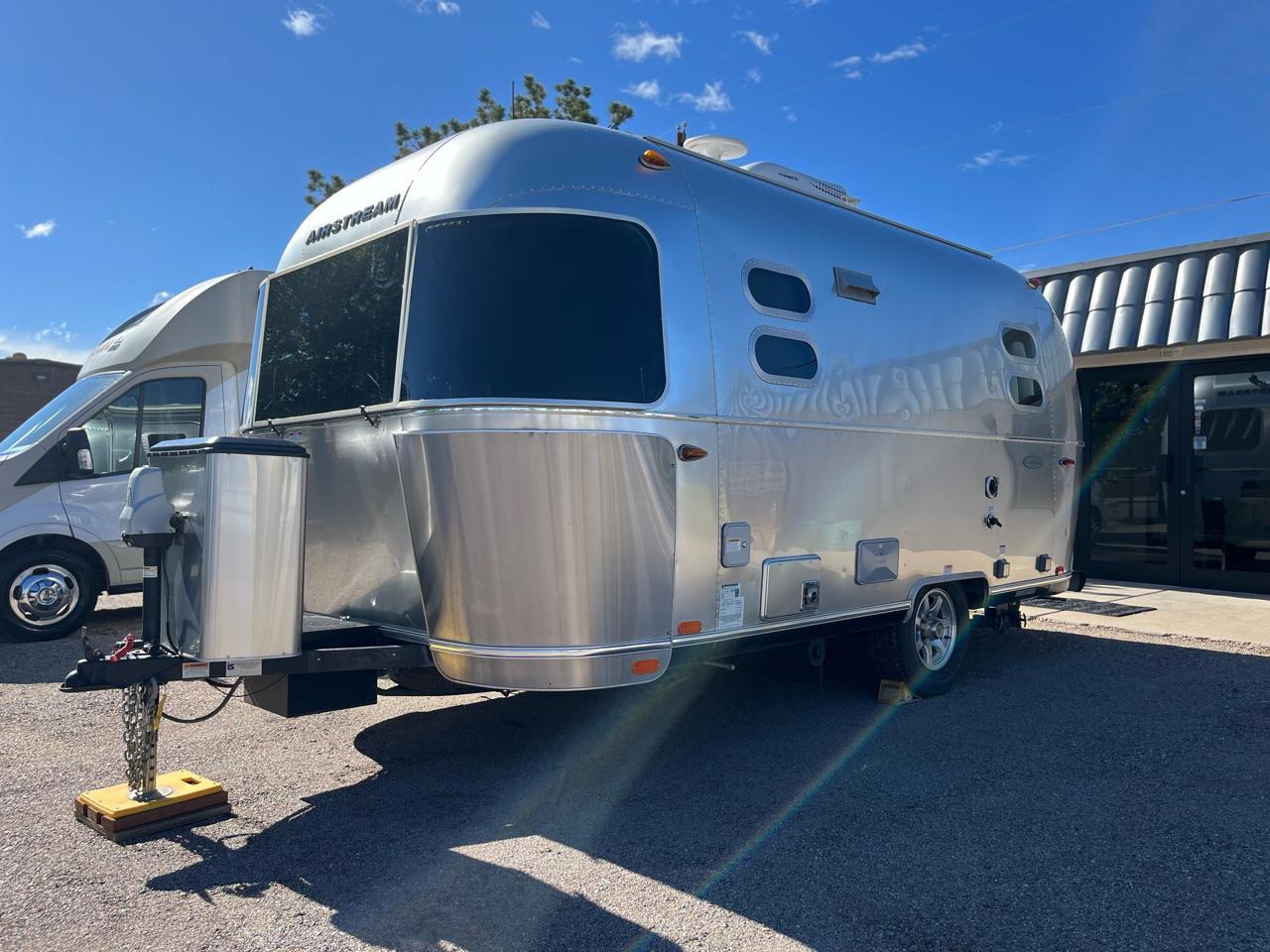 Airstream Flying Cloud  2019