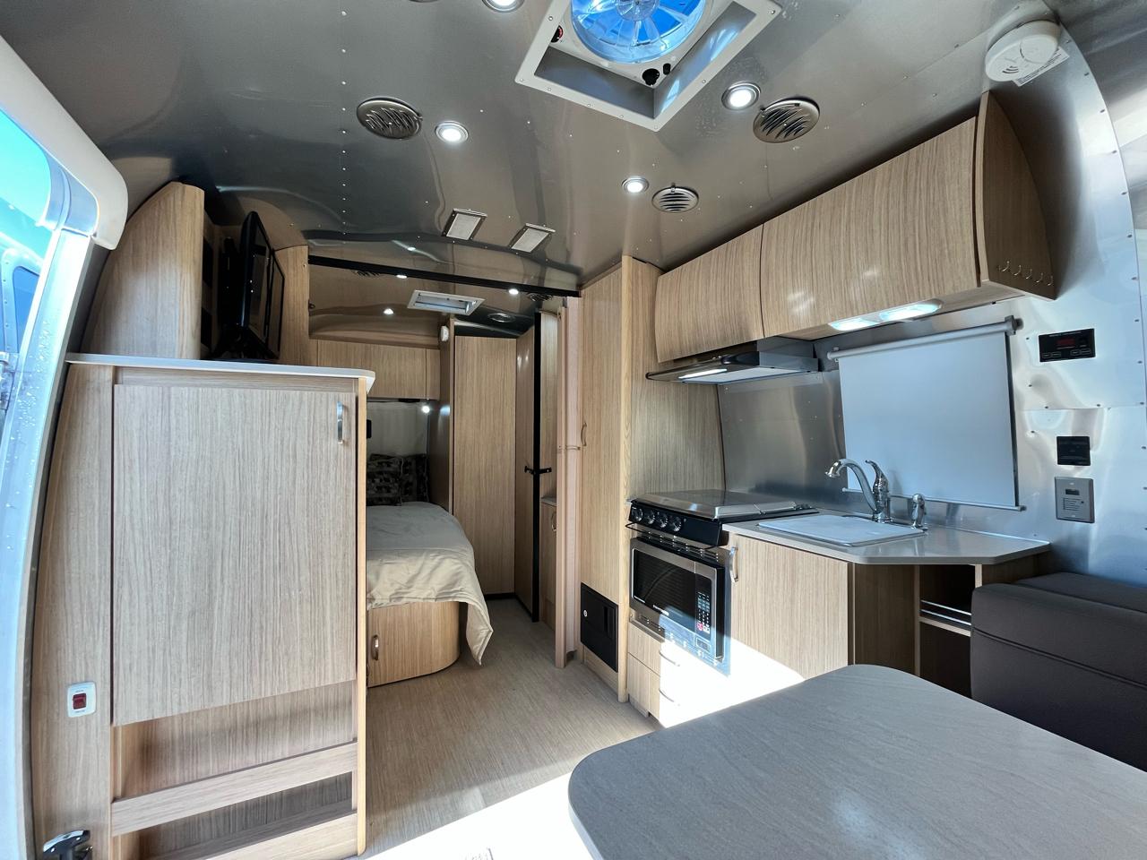 Airstream Flying Cloud  2019