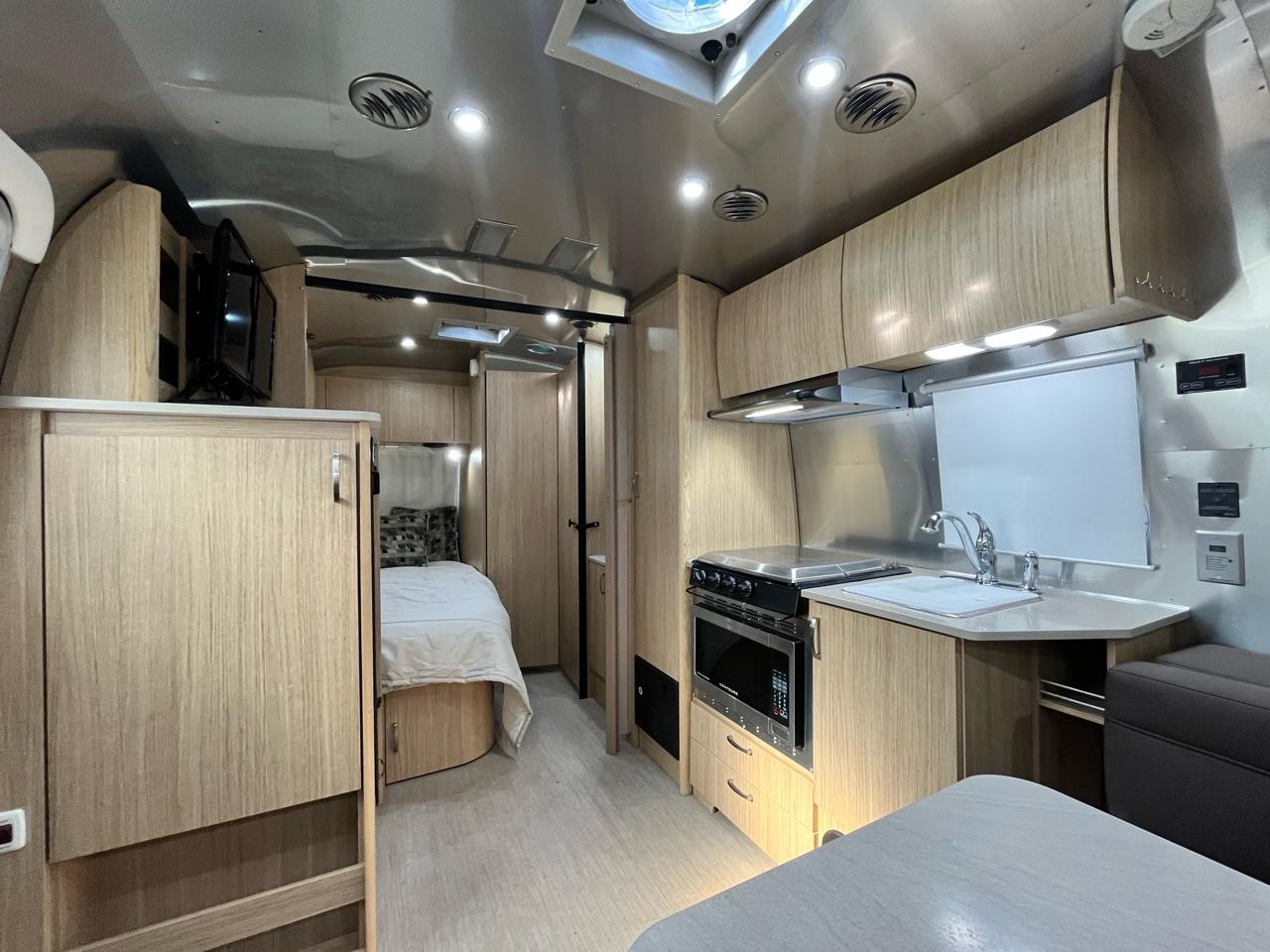 Airstream Flying Cloud  2019