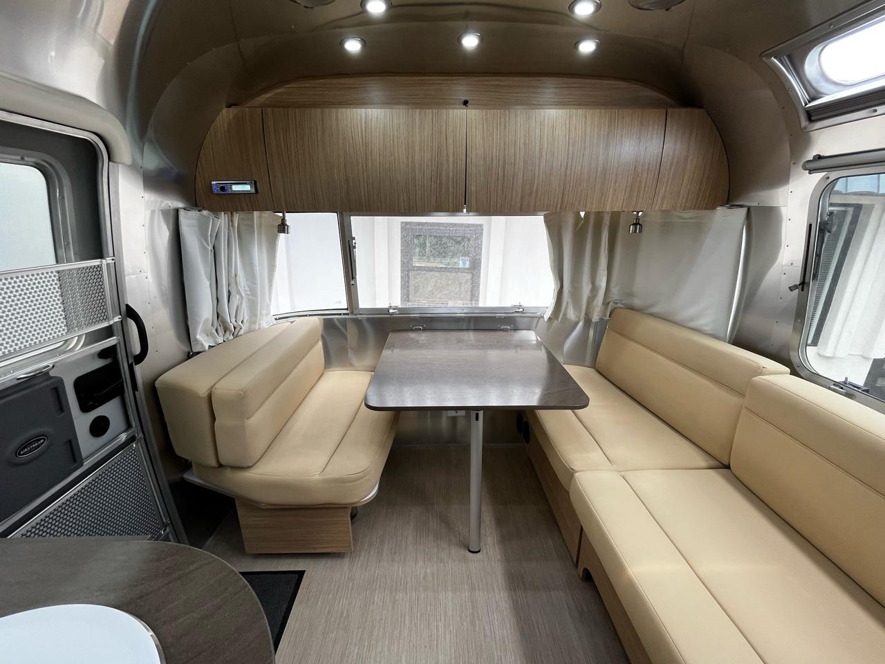 Airstream Flying Cloud  2019