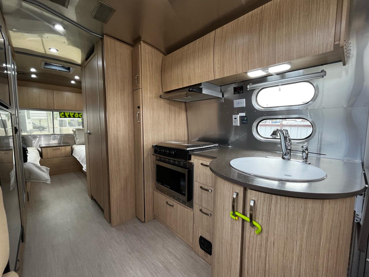 Airstream Flying Cloud  2019